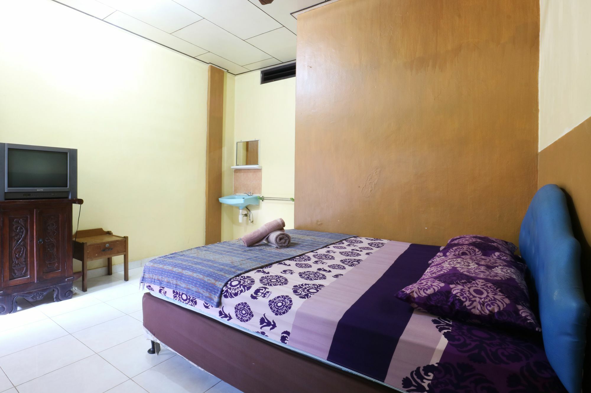 Mustika Inn Кута Экстерьер фото