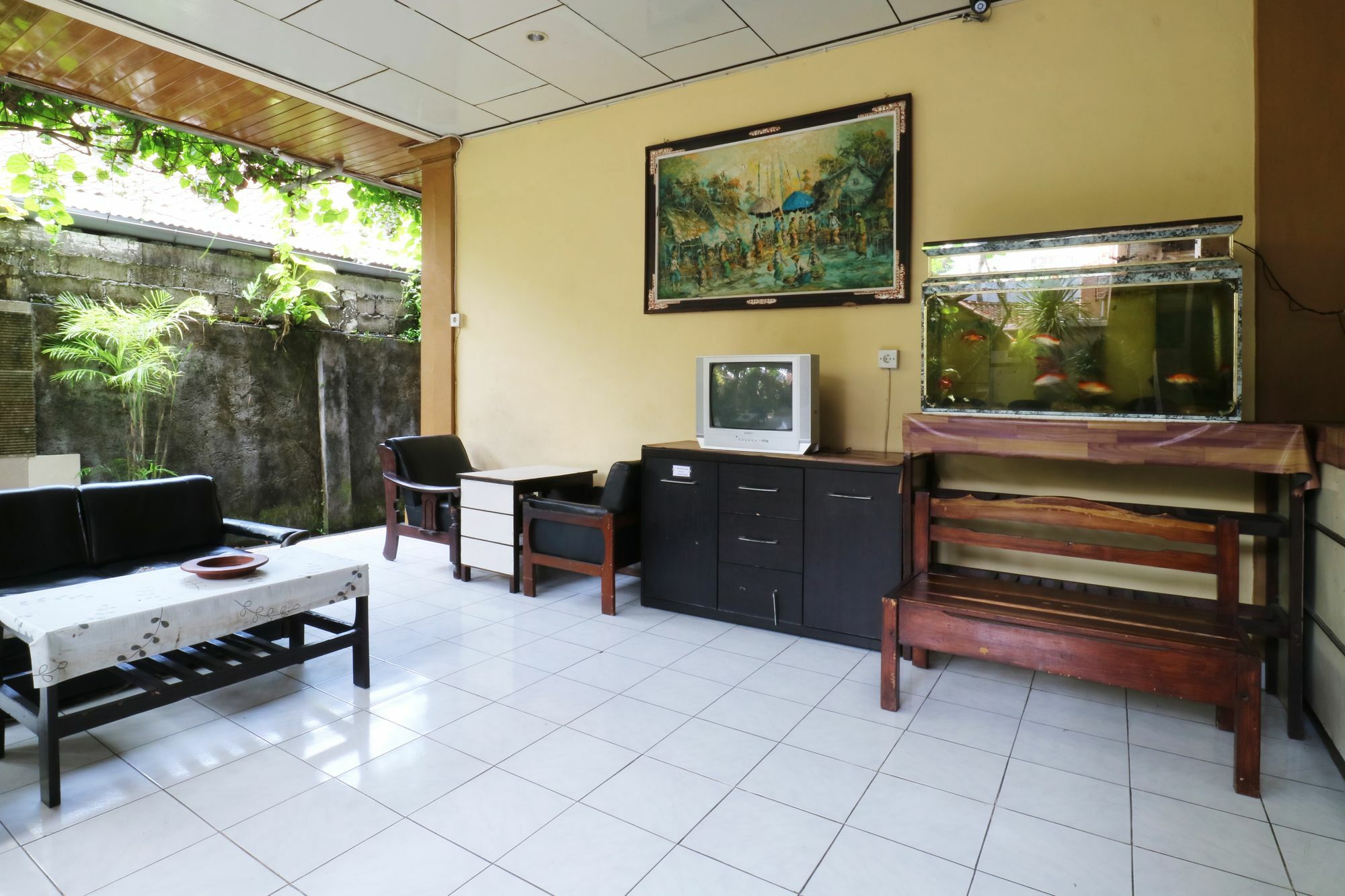 Mustika Inn Кута Экстерьер фото